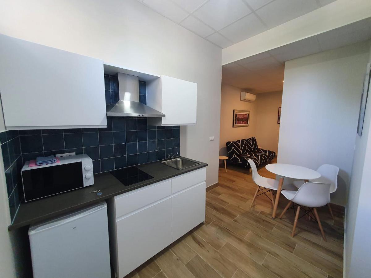 B75 Apartments Bilbao Exterior photo